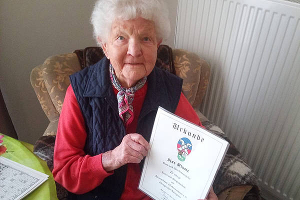 103-jährige Ilse Blume auch Ehrenmitglied im Heimatbund Hänigsen